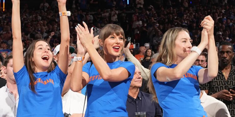 On Taylor Swift, Haim, the New York Knicks and the Taboo Thrill of Repping Whatever City You Want