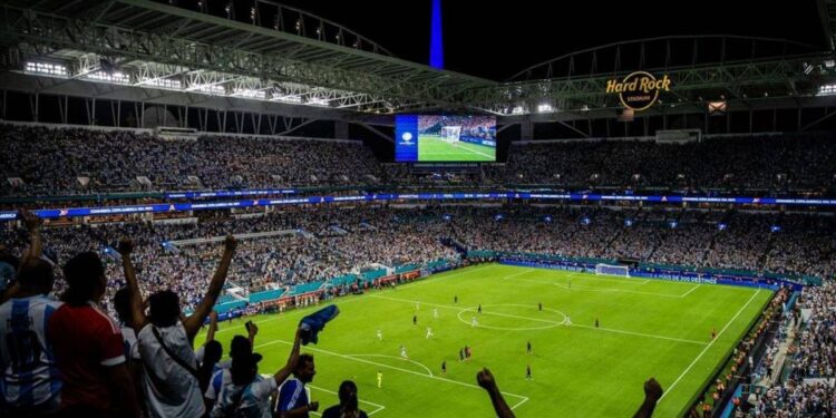 La llegada de la Scaloneta a Miami llenó de consultas a las agencias
