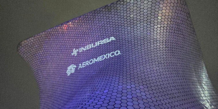 Inbursa y Aeroméxico lanzan tarjetas que premian cada viaje