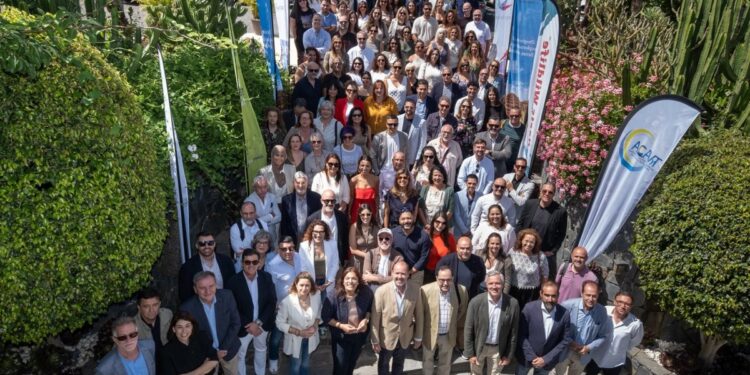 Las agencias de viajes de Canarias facturan más de 1.300 millones de euros al año. ACAVyT 2026