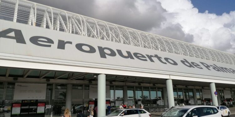 Los descuentos de residente atascan los aeropuertos de Baleares