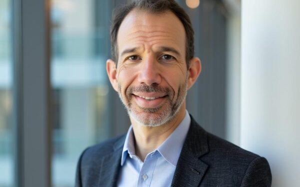 Norwegian Cruise Line nombra a Lee Applbaum como director de Marketing