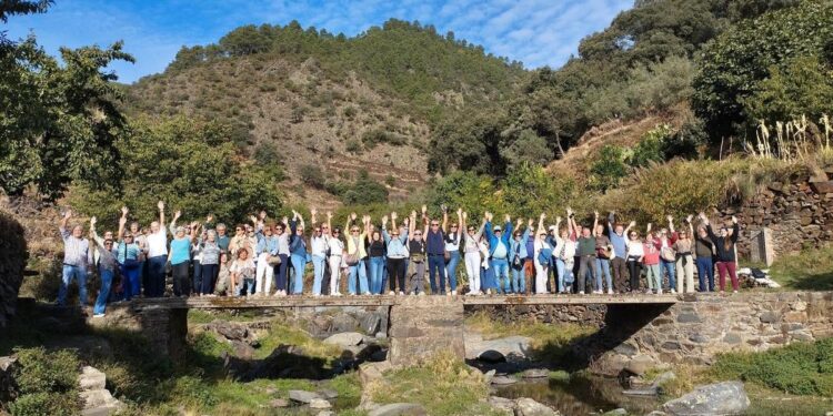 Participantes en una de las rutas del programa "Extremadura Verde en la Mirada".