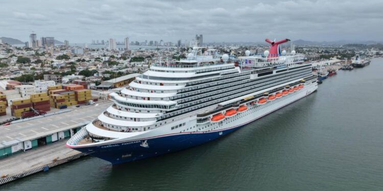Mazatlán cerraría junio con 29 mil cruceristas internacionales y derrama de 44 millones de pesos: Sedectur