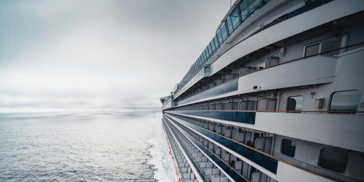 No se descarta la propagación humana del hantavirus en un crucero en el Atlántico