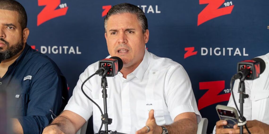 Jean Luis Rodríguez, director ejecutivo de Apordom, informó que se proyecta la llegada de 32 embarcaciones a las principales terminales del país en junio, lo que representa un incremento del 23,1 % frente al mismo periodo de 2025. (Cortesía: Jean Luis Rodríguez)
