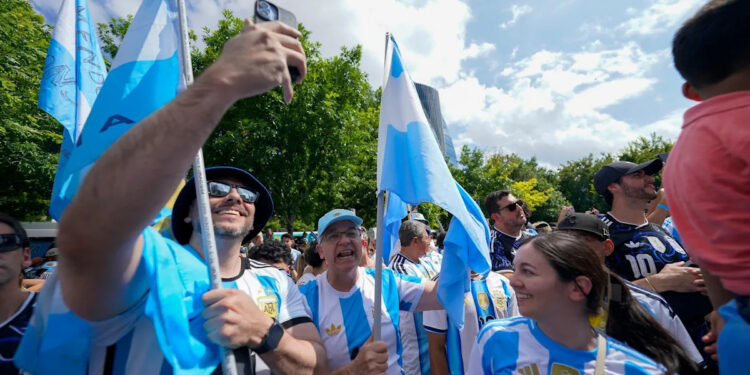 Aumentaron más del 300% las búsquedas para viajar a Miami a ver a la selección argentina