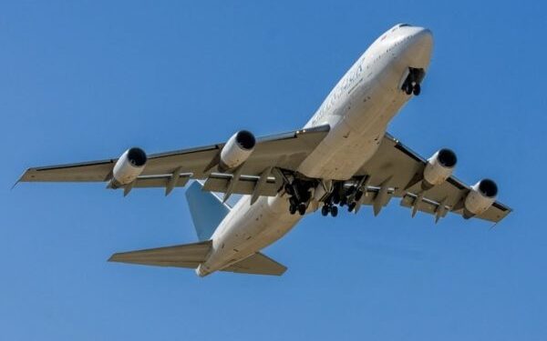 Lo que debes saber sobre el espacio aéreo de Venezuela y suspensiones de vuelos tras los sismos