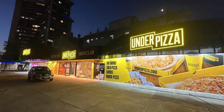 Under Pizza impulsa expansión