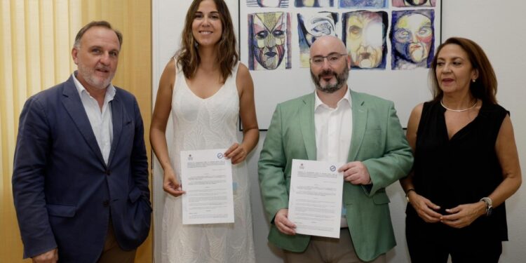 Turismo de Valladolid y las agencias de viajes renuevan su colaboración para atraer más visitantes a la ciudad