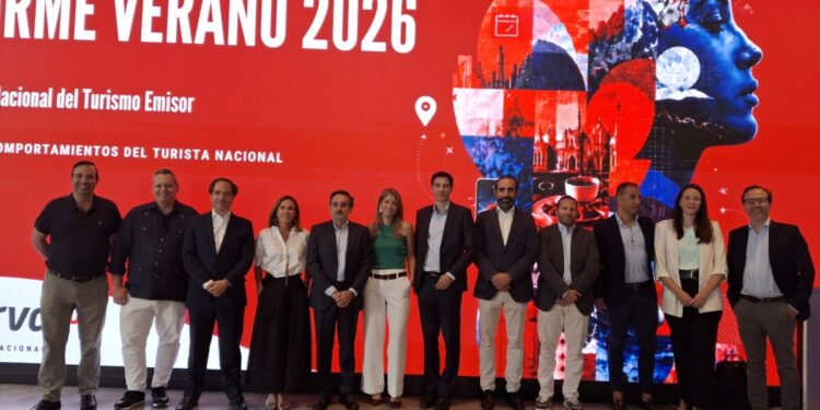 Verano: el ritmo de reservas se modera a pesar de que 9 de cada 10 españoles prevé viajar
