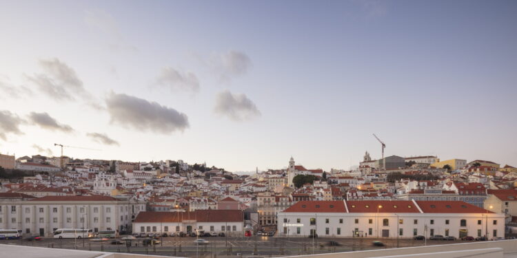 Galería de Terminal de Cruceros de Lisboa / Carrilho da Graça Arquitectos