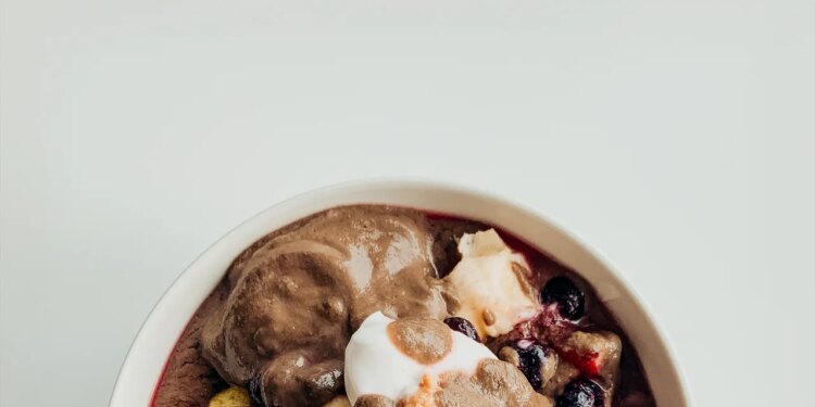 5 Delicious Anti-Inflammatory Snacks You Can Prep in 5 Minutes
