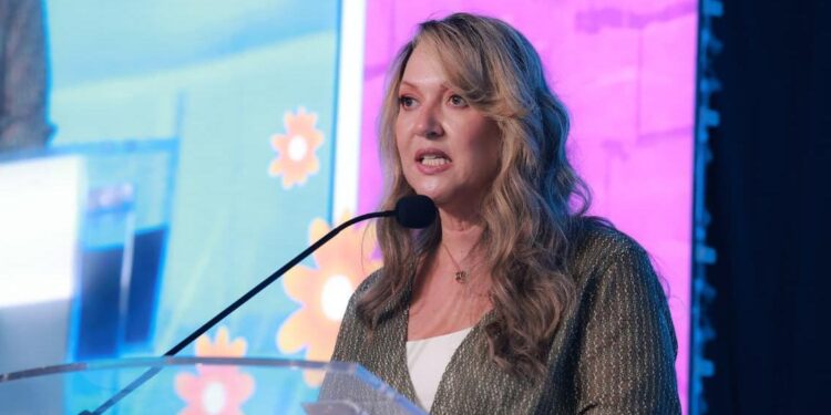 la presidenta de Anato, Paula Cortés.