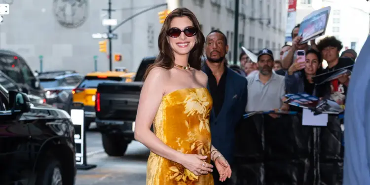 Anne Hathaway Embarks on an Odyssey of Maternity Style