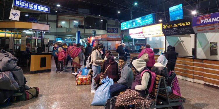 Incrementan los viajes por inicio de las vacaciones de invierno a nivel nacional