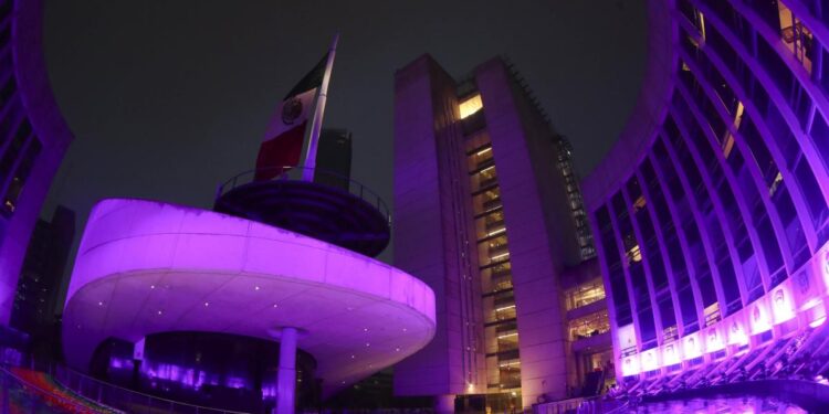 Tras críticas en redes, Senado frena en seco viajes internacionales de legisladores