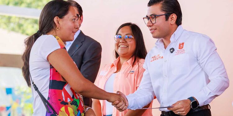 tarjeta mujeres nuevo león