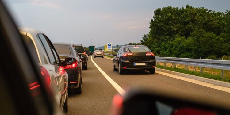 Cómo reducir el riesgo de lesiones en viajes por carretera