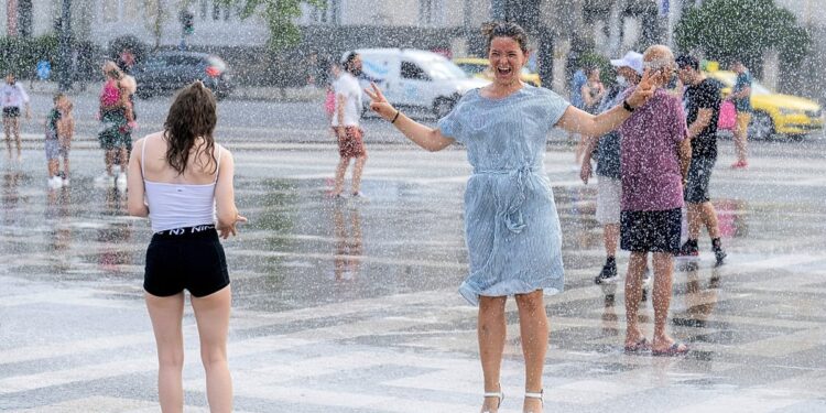 Clima extremo, conflictos y turismo responsable, así cambia viajar en 2026