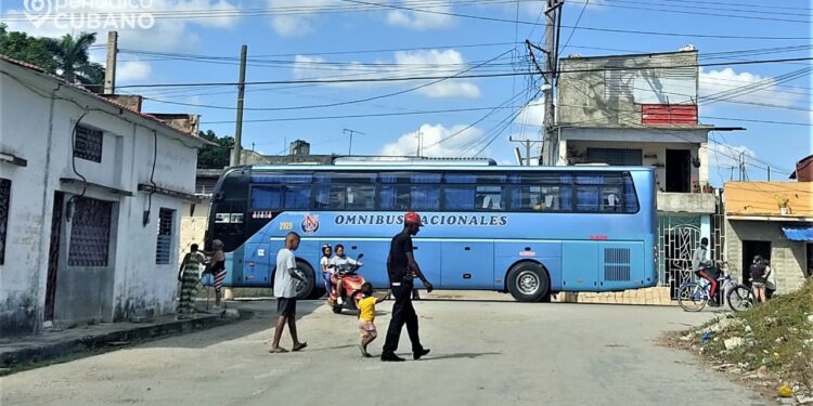Justifican calamidades en Ómnibus Nacionales y Ferrocarriles de Cuba “no tenemos divisas”