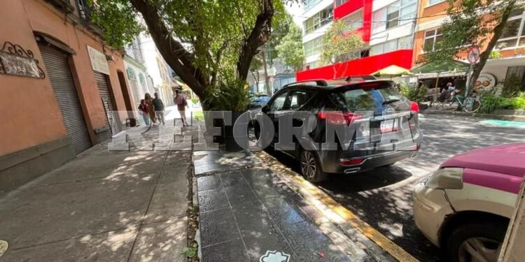 Reclaman visitantes por viajes a sobreprecio en la Roma