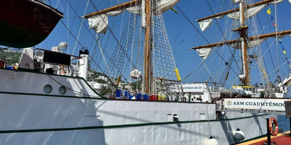 Buque Escuela Cuauhtémoc inicia crucero de instrucción