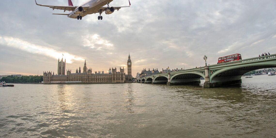Oriente Medio impulsa reservas en agencias y España lidera entre los británicos