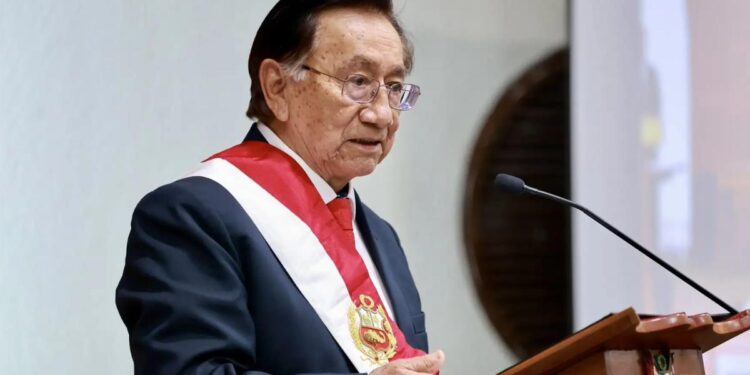 El festín de José María Balcázar: millonarios viajes, comida de lujo y solicitud de pensión vitalicia antes de dejar Palacio | hnews | Política