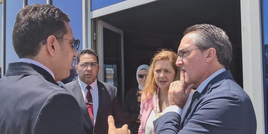 La delegación castellonense visita las instalaciones de la terminal de cruceros de Alejandría, en Egipto.