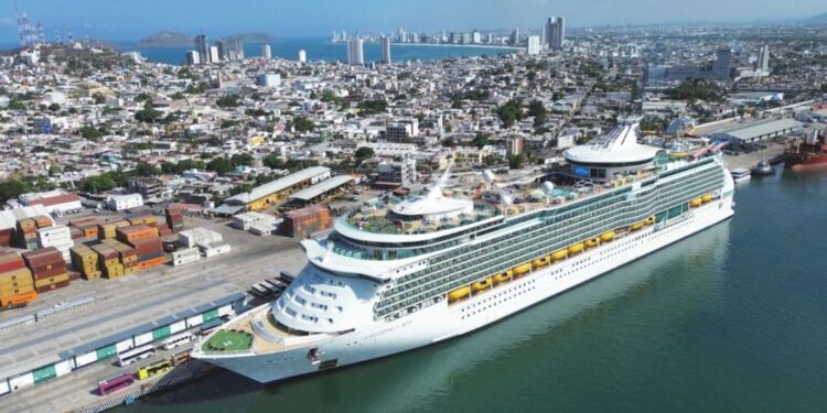 El turismo de cruceros dejará más de 40 MDP en Mazatlán este julio