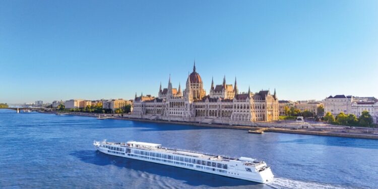 CroisiEurope propone para este otoño cuatro itinerarios fluviales con salida desde Madrid/Barcelona y vuelos incluidos