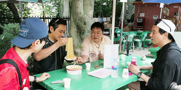 Viajes de un día, ¿cuánto hablarán en dos semanas? 'Jefe Kim' Yoon Kyung-ho y Yoo Jae-suk: '¿Quieres comer ramen y volver?' [Oficial]