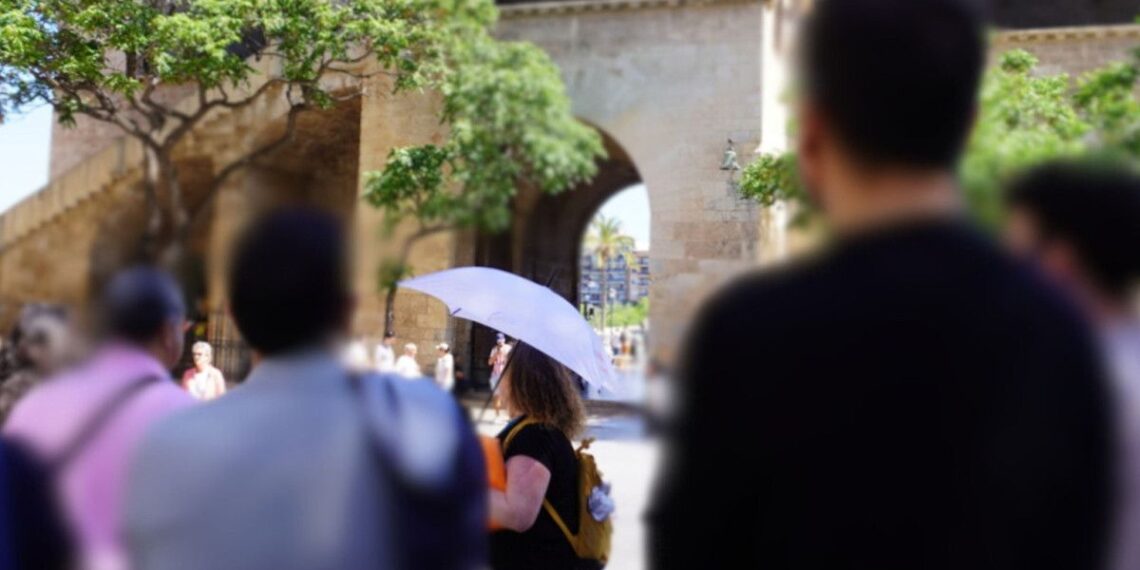 As&iacute; viajan los turistas por el mundo: &iquest;D&oacute;nde viajan los espa&ntilde;oles y qui&eacute;n elige Espa&ntilde;a?
