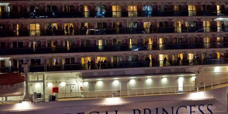 Muere tripulante tras caer por la borda en crucero que salió de Fort Lauderdale