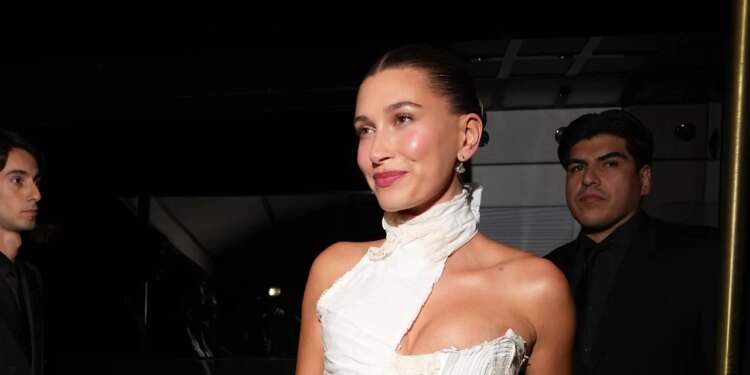 Hailey Bieber Has Swapped Pilates For A Different Kind Of Strength Training