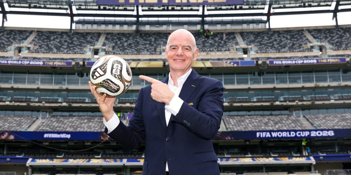 Horas de vuelo y millas de los viajes de Infantino en el Mundial – Telemundo New York (47)