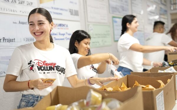 Disney Cruise Line apoya comunidades, conservación y economía en Florida