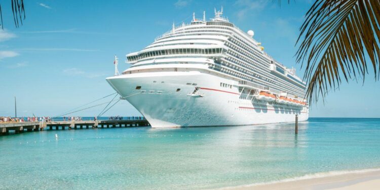 Cruceros crecen 14.8% en primer cuatrimestre, de acuerdo con la Semar
