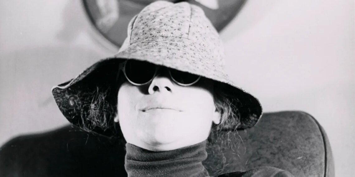 The Perfectly Peculiar Art of Gladys Nilsson Gets a Long-Overdue Retrospective