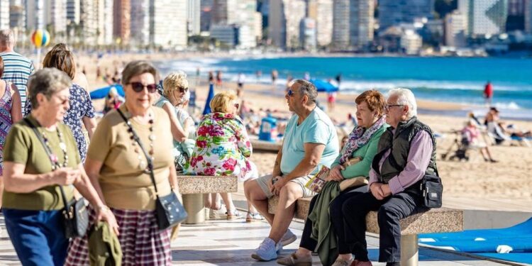 Las agencias se oponen a que los ayuntamientos puedan comercializar los viajes del Imserso