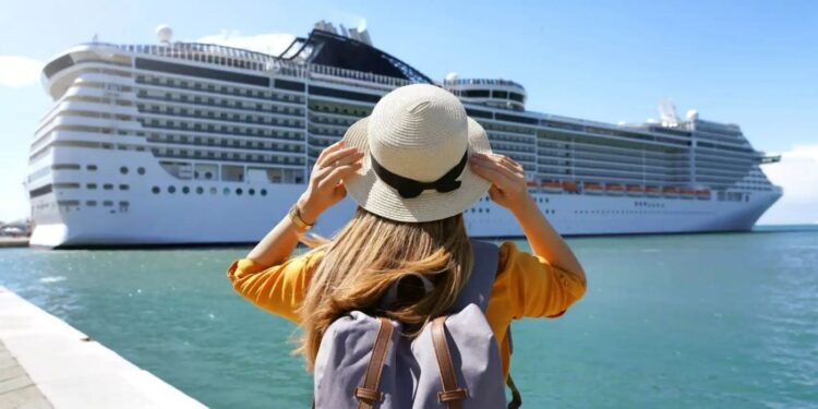 Los cruceros pagan menos impuestos que los hoteles, según un estudio