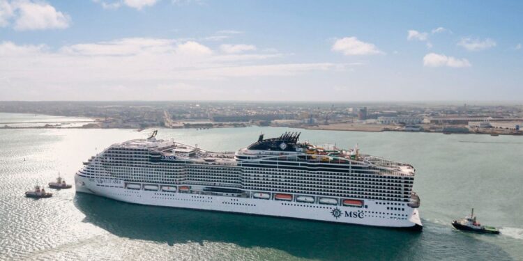El MSC World Asia ultima los preparativos para su estreno en Barcelona a finales de a&ntilde;o