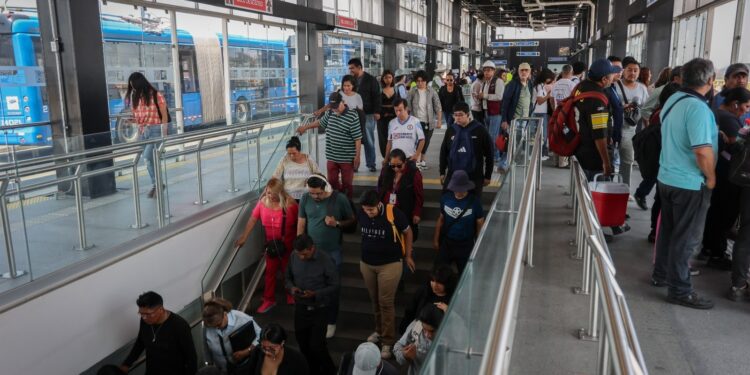 Supera 68 millones de viajes gratuitos en Mexibús, Mexicable y Trolebús