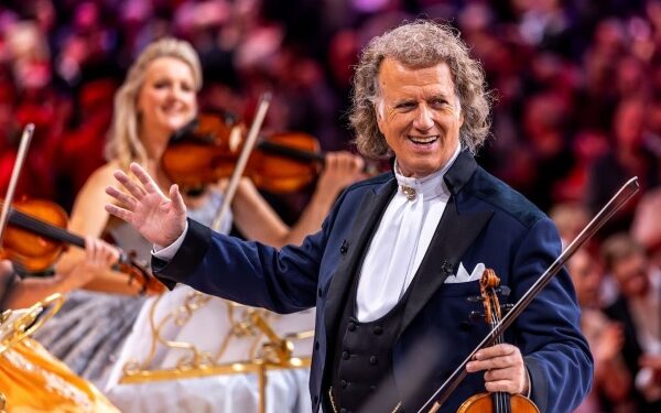 Viva Cruises presenta viaje navideño con concierto de Andre Rieu