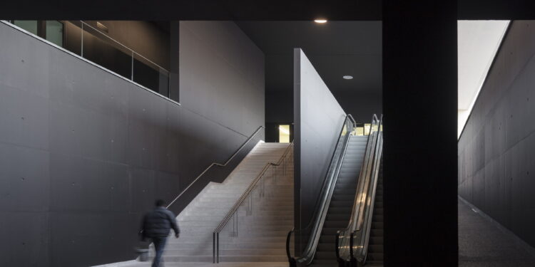 Galería de Terminal de Cruceros de Lisboa / Carrilho da Graça Arquitectos
