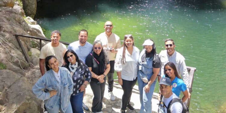Ministerio de Turismo y ADAVIT impulsan el turismo interno con exitoso “Tam Trip” en Constanza • Periódico Digital Centroamericano y del Caribe