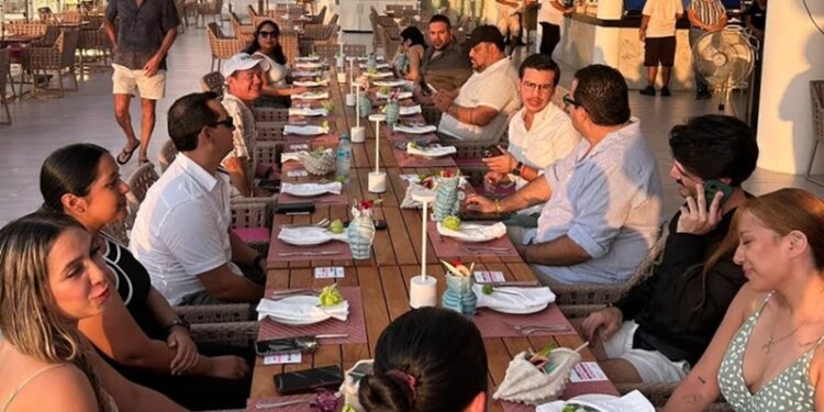 Puerto Vallarta fortalece su posicionamiento en el turismo LGBTQ+ - Almomento