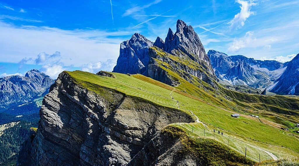 Por qué el verano alpino es una de las tendencias de viaje más frescas de Europa