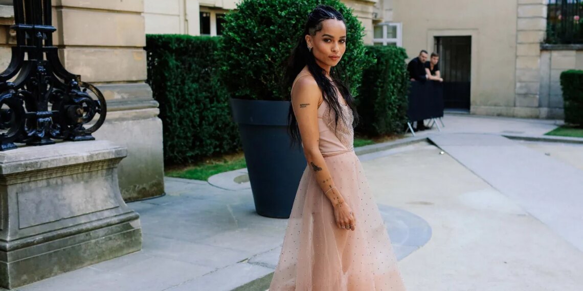 Street Style Flashback—What People Were Wearing at the Fall 2016 Couture Shows